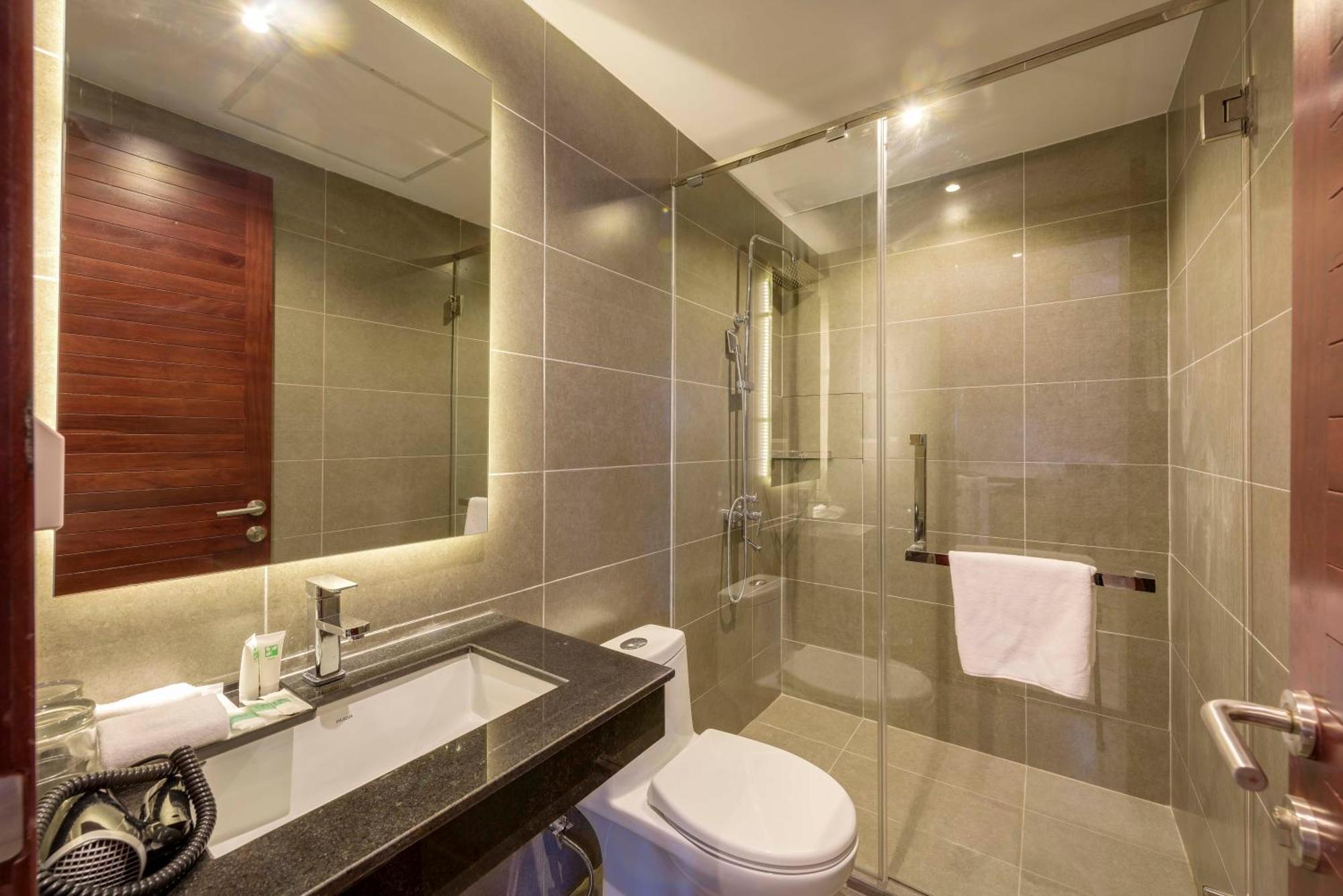 Residence 105 Hotel And Apartment Phnom Penh Room photo