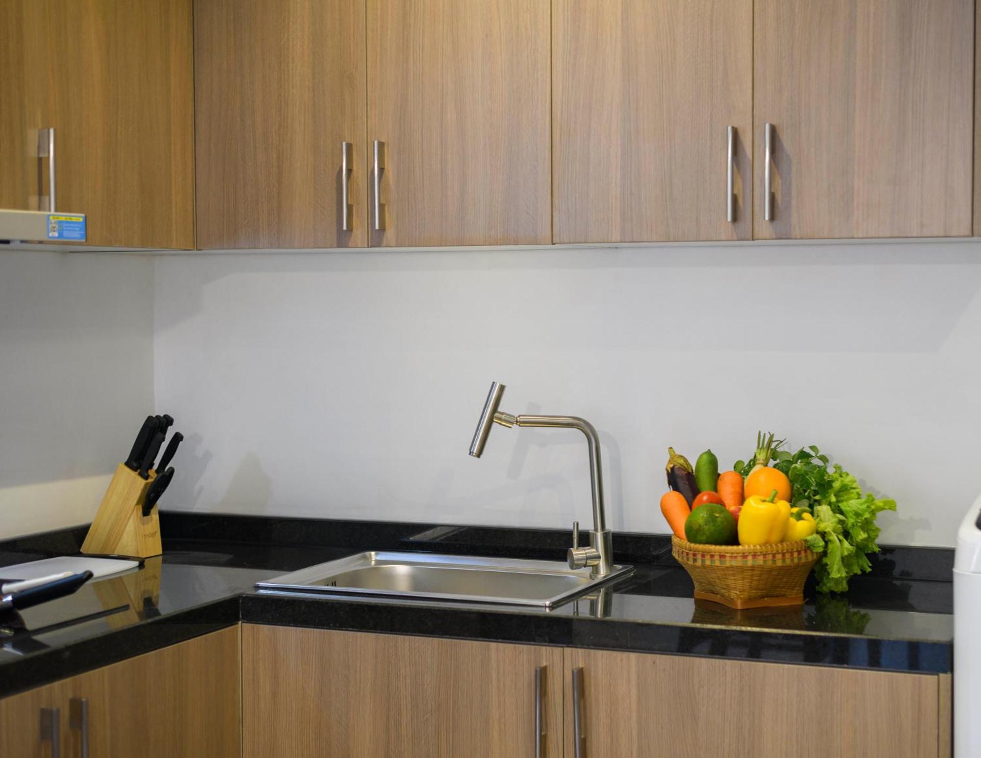 Residence 105 Hotel And Apartment Phnom Penh Room photo